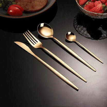 Goldenes Besteckset 24-teilig aus Edelstahl | ELEGANT - Kochschein