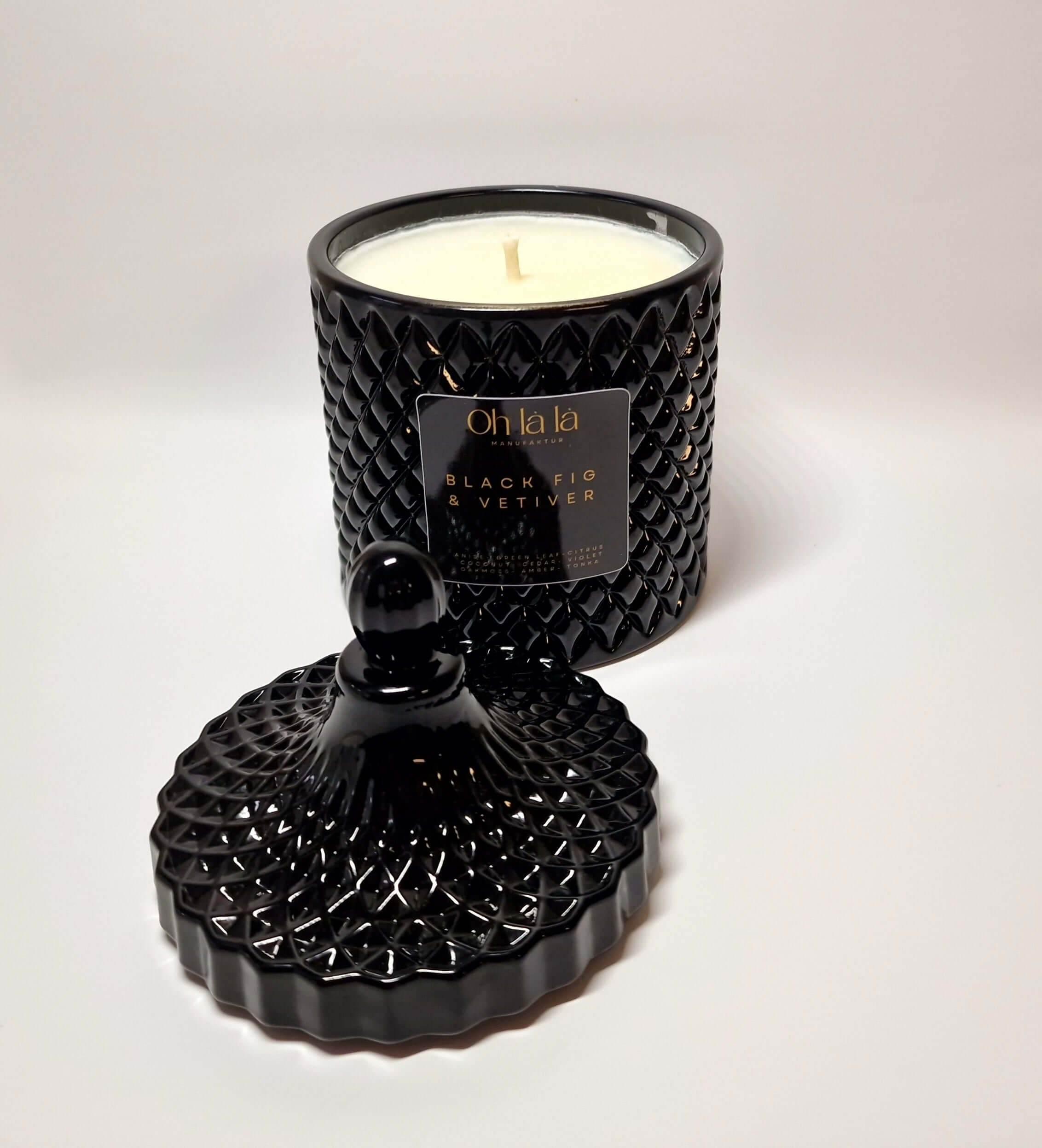 Wunderschöne Sojakerze FEIGE &amp; VETIVER (3 Größen) - Kochschein